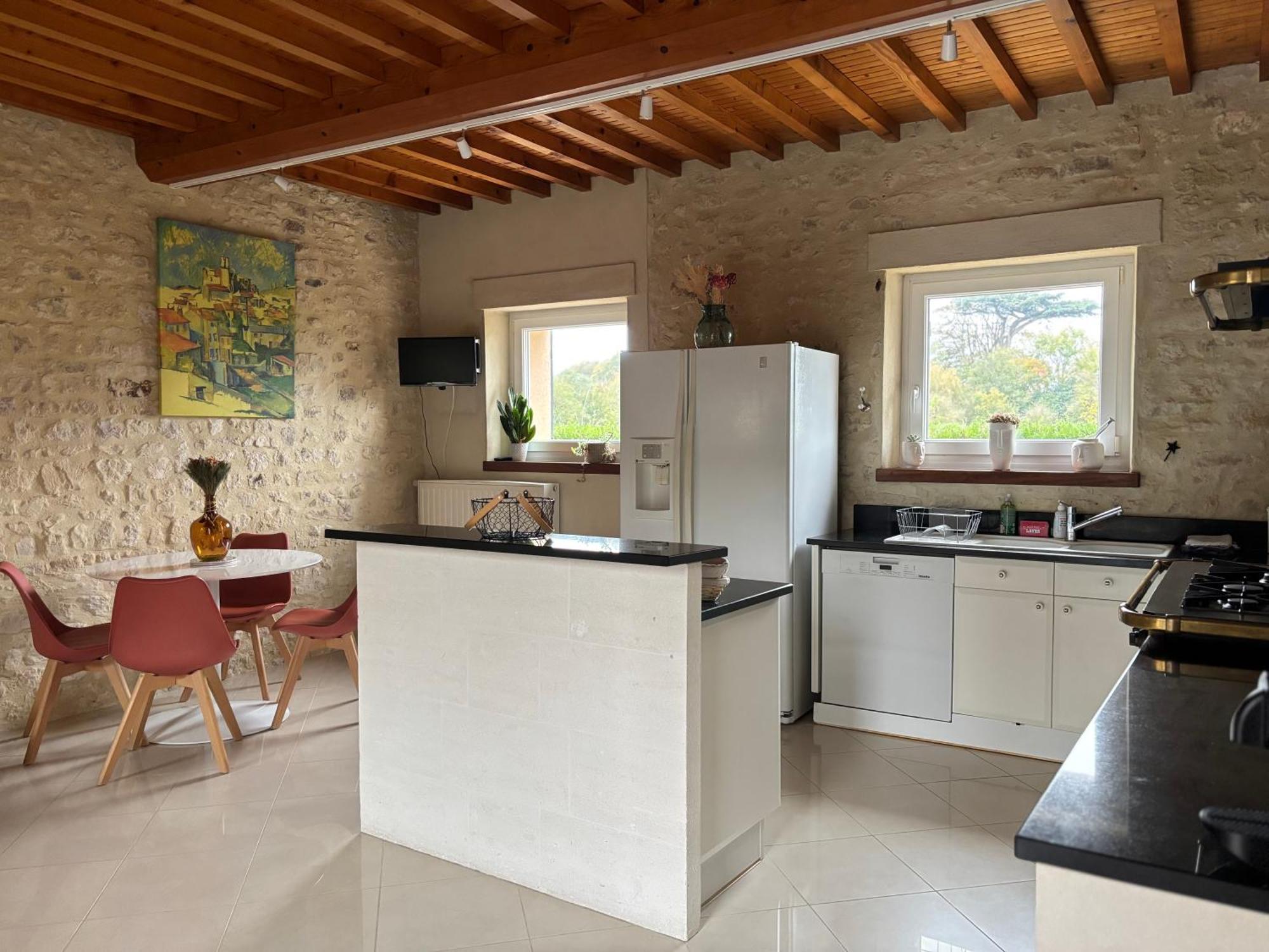 Le So Art, Grande Maison 4 Chambres, Terrain De Petanque, Grand Jardin Clos, Flipper, Babyfoot, Jeux Arcade, Ping Pong,1 Km Mer, Proche Golf, Port En Bessin, Bayeux Et Plages Du Debarquement, Adaptee Enfants Commes Zewnętrze zdjęcie