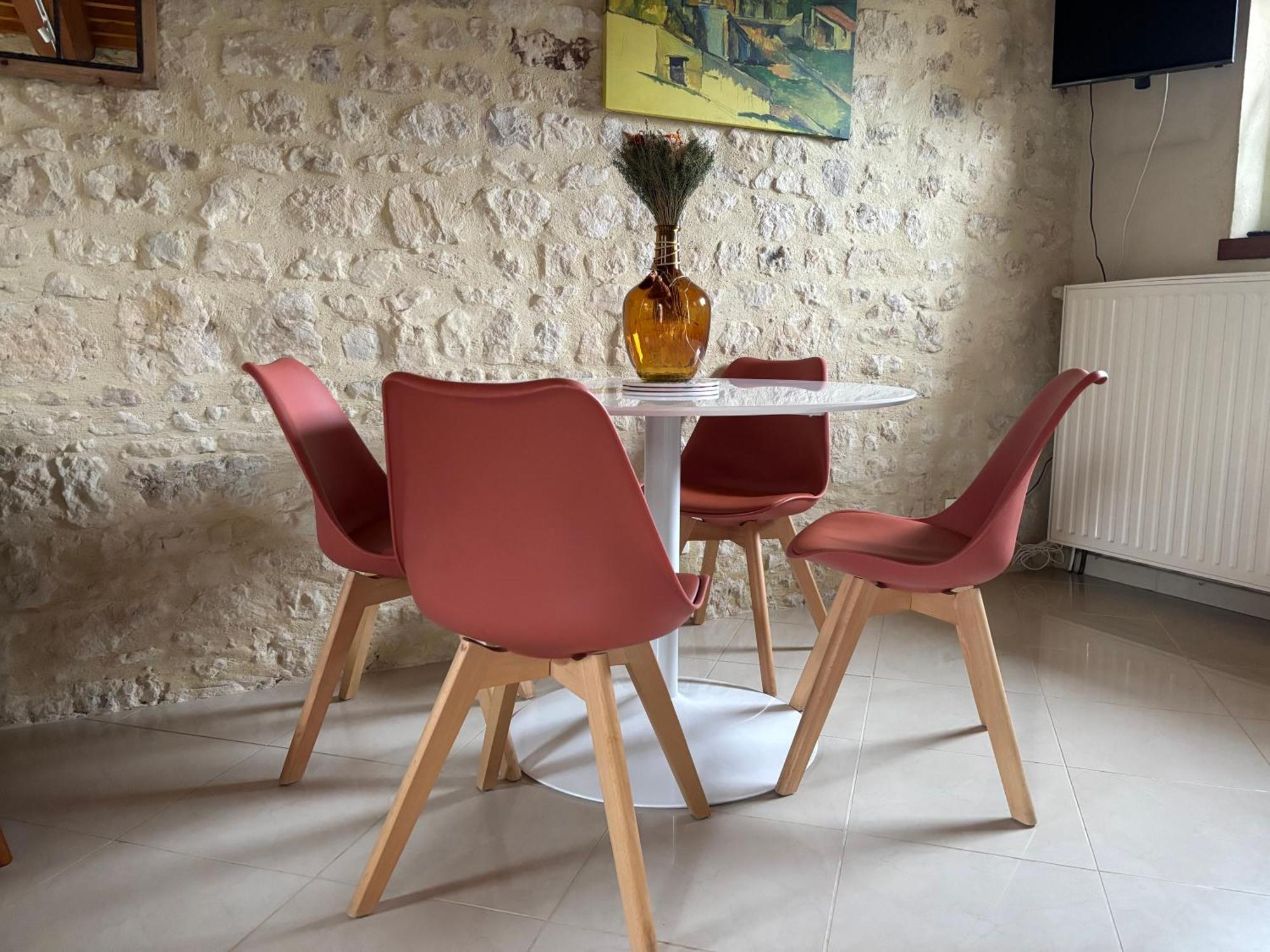 Le So Art, Grande Maison 4 Chambres, Terrain De Petanque, Grand Jardin Clos, Flipper, Babyfoot, Jeux Arcade, Ping Pong,1 Km Mer, Proche Golf, Port En Bessin, Bayeux Et Plages Du Debarquement, Adaptee Enfants Commes Zewnętrze zdjęcie