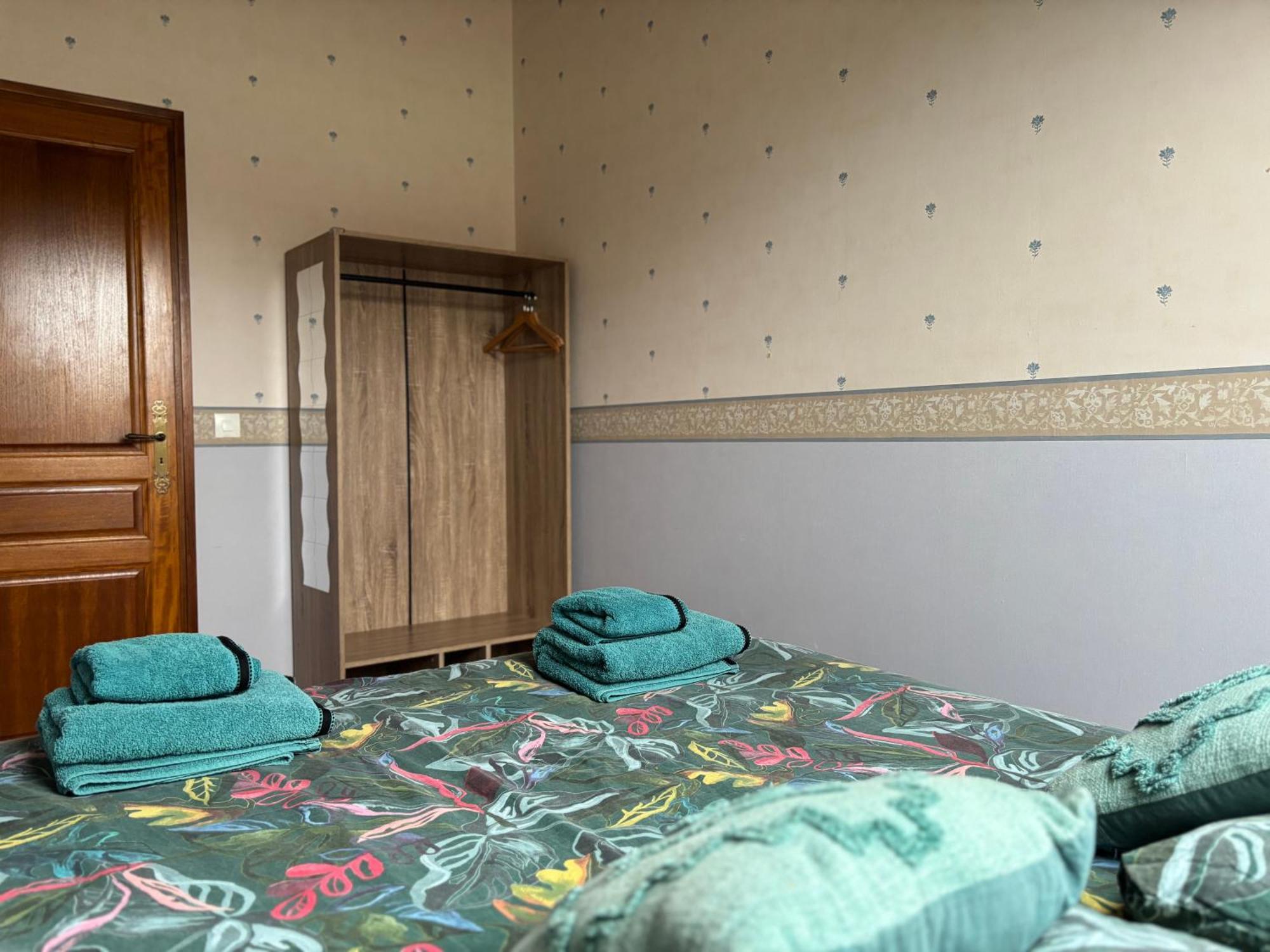 Le So Art, Grande Maison 4 Chambres, Terrain De Petanque, Grand Jardin Clos, Flipper, Babyfoot, Jeux Arcade, Ping Pong,1 Km Mer, Proche Golf, Port En Bessin, Bayeux Et Plages Du Debarquement, Adaptee Enfants Commes Zewnętrze zdjęcie