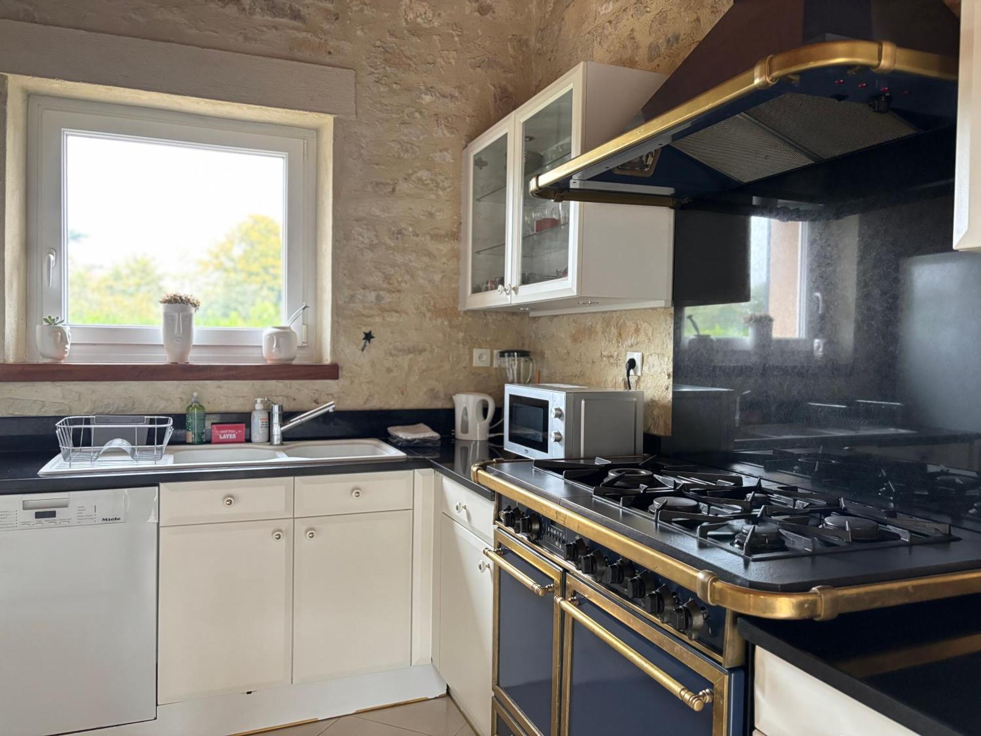 Le So Art, Grande Maison 4 Chambres, Terrain De Petanque, Grand Jardin Clos, Flipper, Babyfoot, Jeux Arcade, Ping Pong,1 Km Mer, Proche Golf, Port En Bessin, Bayeux Et Plages Du Debarquement, Adaptee Enfants Commes Zewnętrze zdjęcie